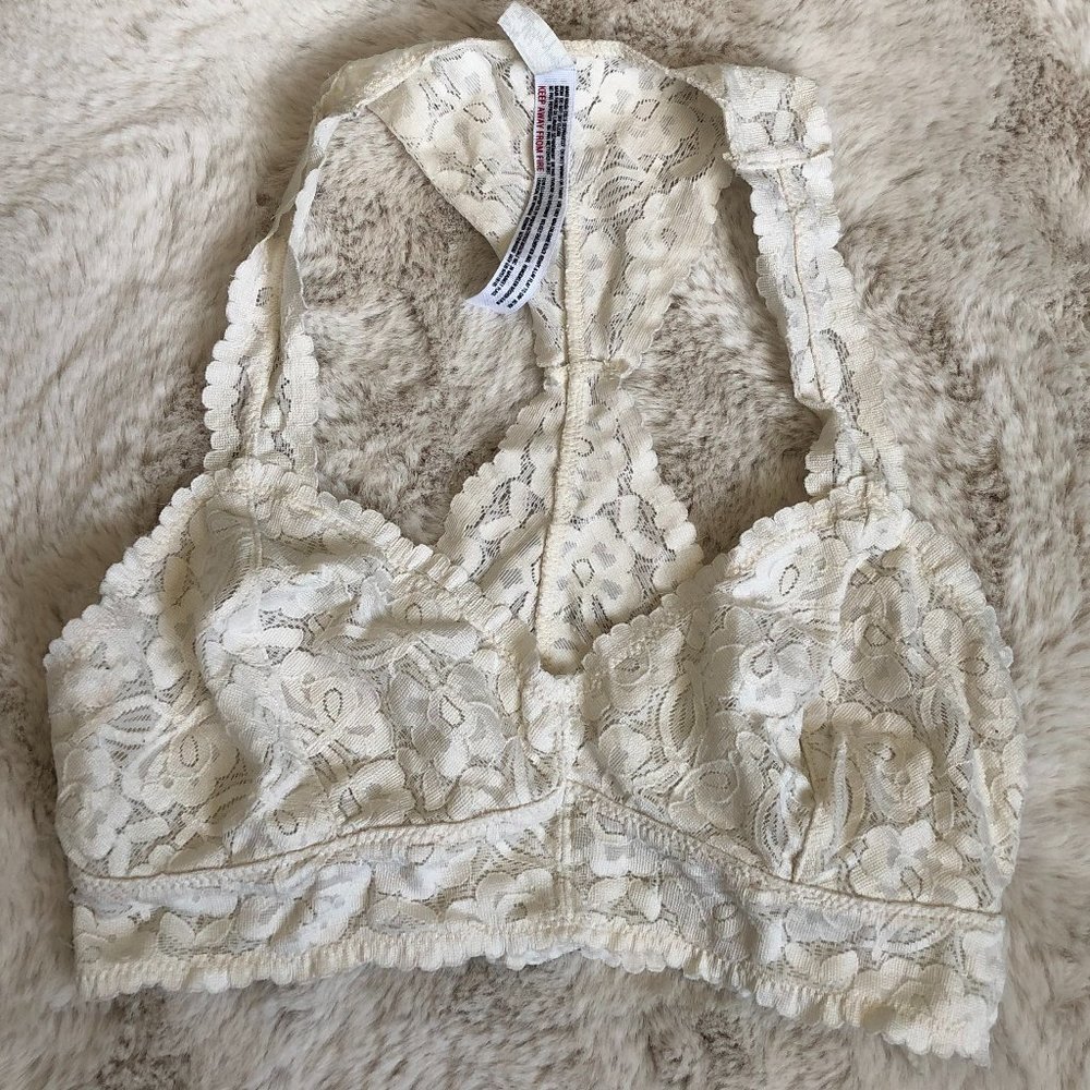 Free People Halter Style Lace Bralette in Ivory Size Small